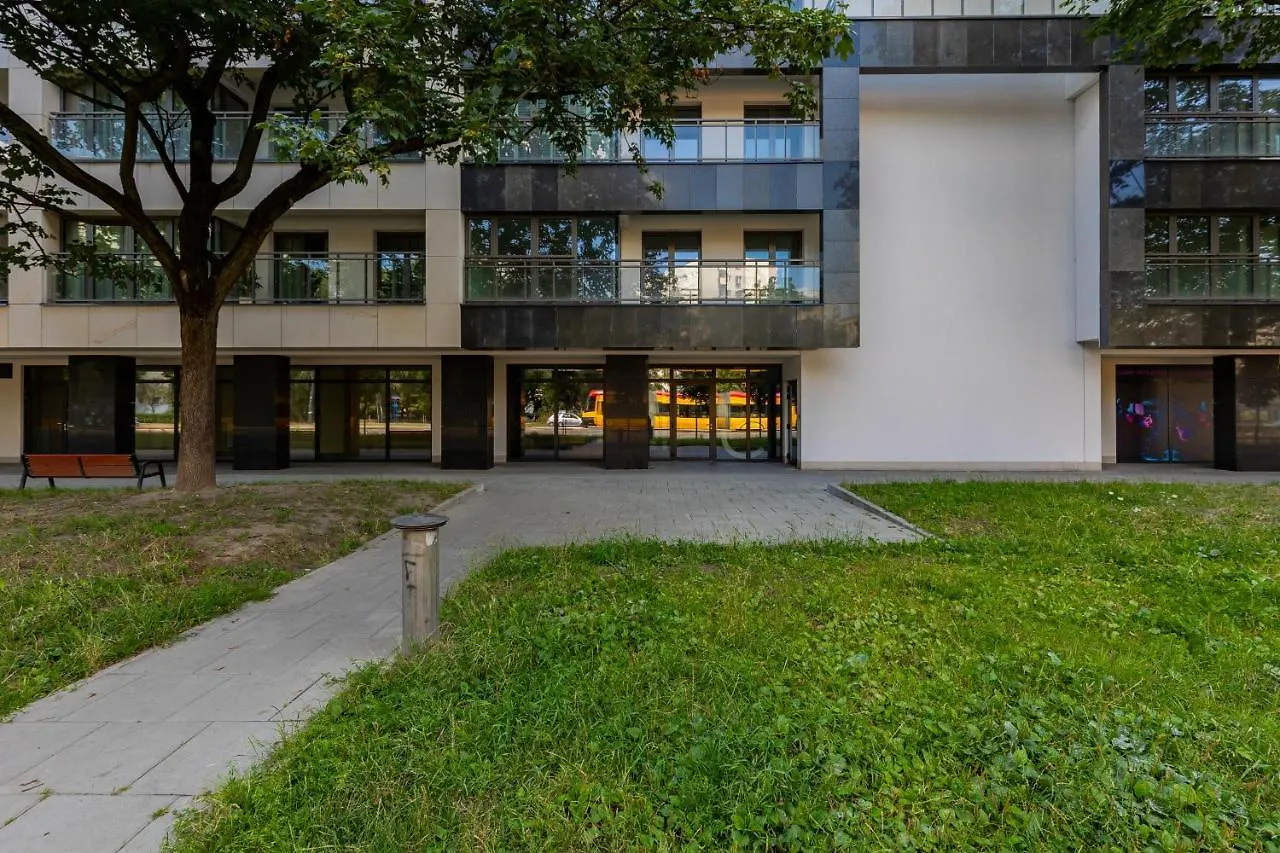 Apartment Avenue Solidarnosci On Wola By Noclegi Renters 华沙 波兰